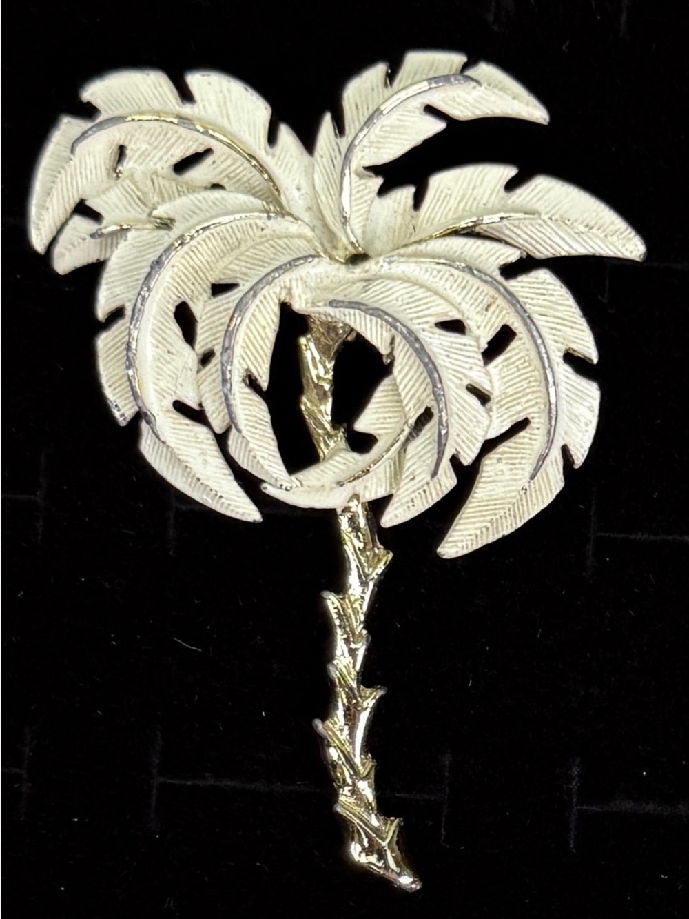Vintage Off White and Goldtone Summer Palm Tree Brooch